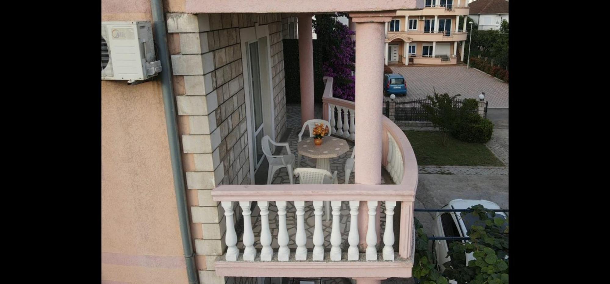 Kurt Apartaments Ulcinj Extérieur photo