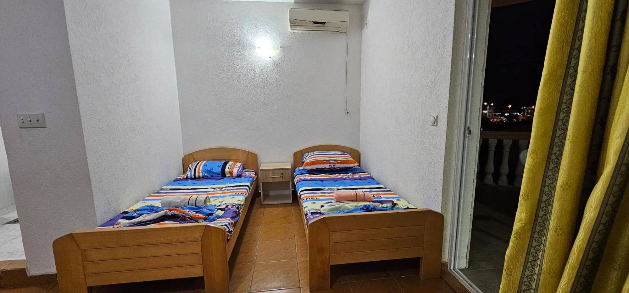 Kurt Apartaments Ulcinj Extérieur photo
