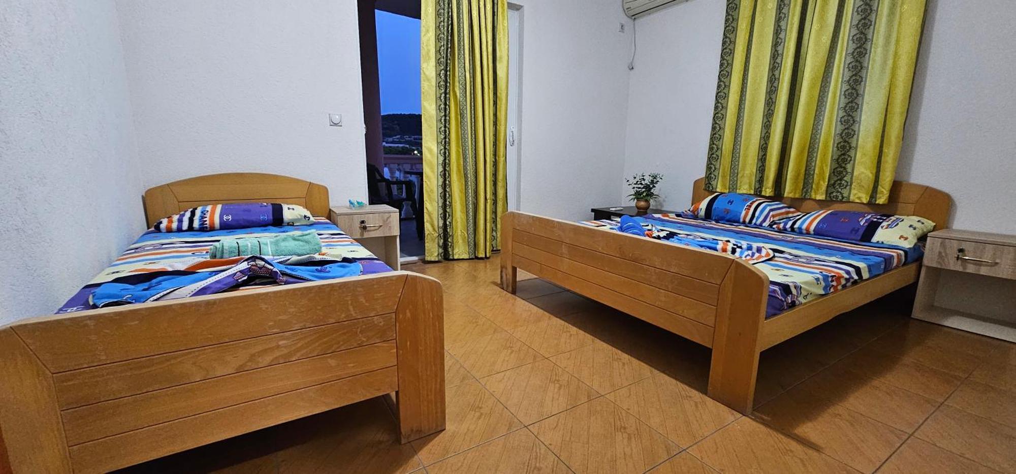 Kurt Apartaments Ulcinj Extérieur photo